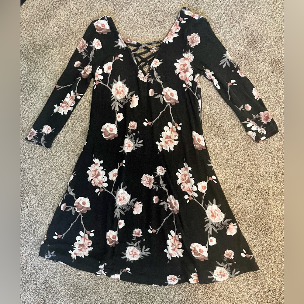 Black Ling Sleeve Floral Dress